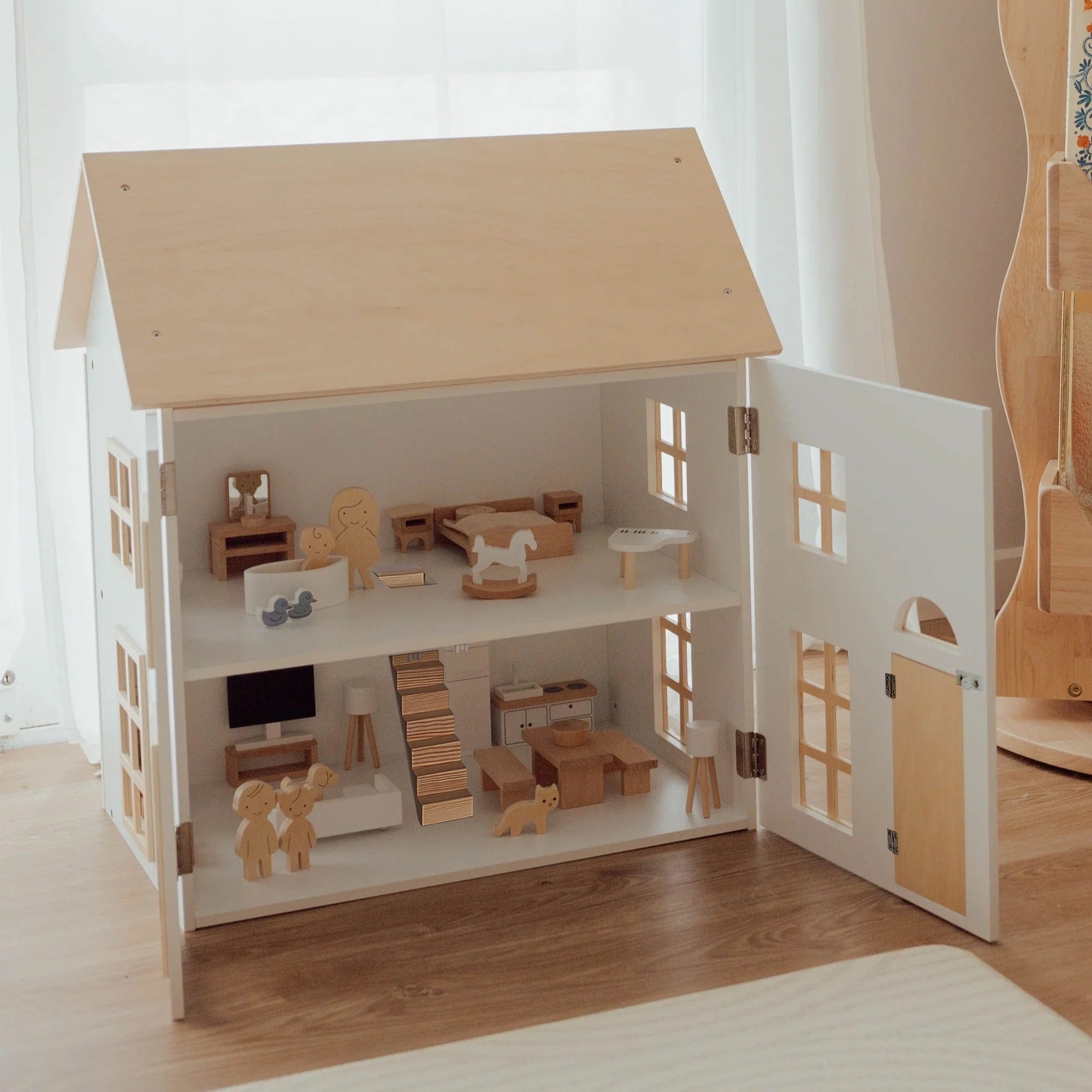 ELSA Doll House with Furniture & Doll Family Set - Preorder
