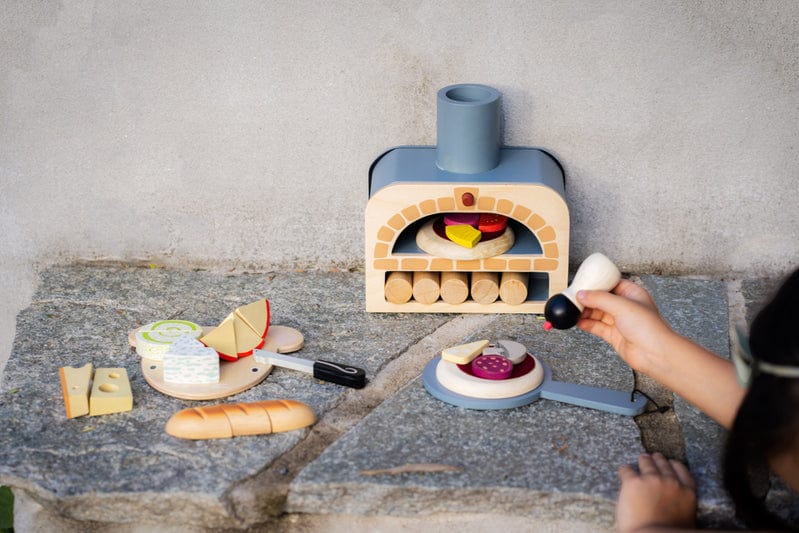 Tender Leaf Toys Make Me a Pizza Set 10 Tender Leaf Toys Make Me a Pizza Set
