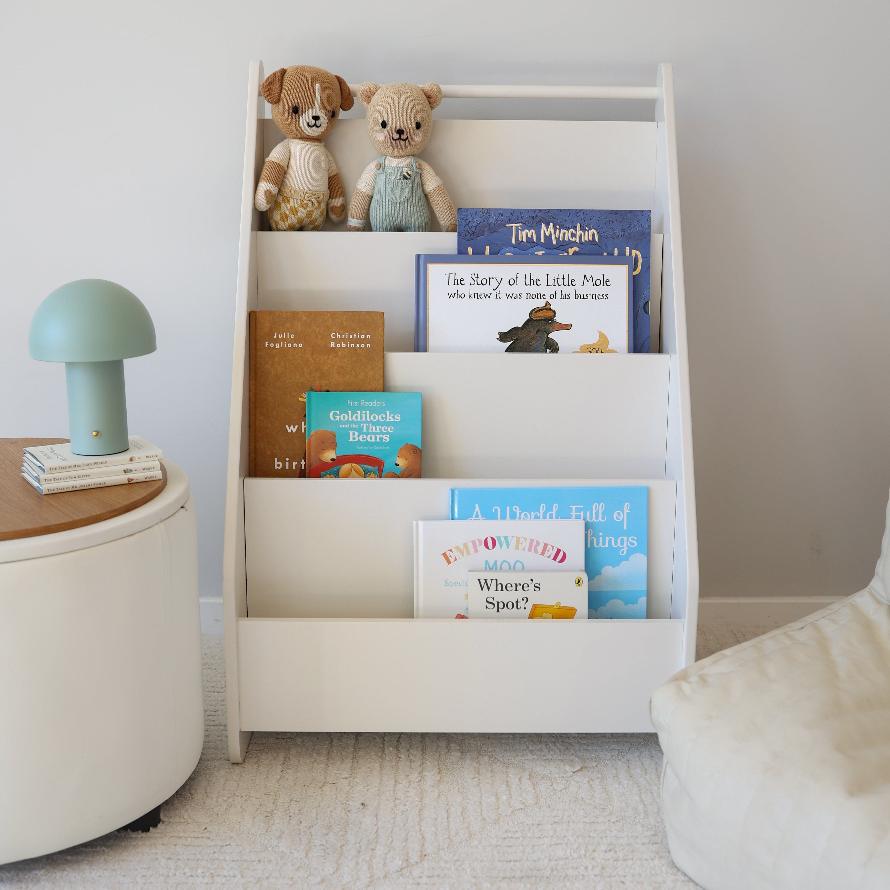 Clover Bookshelf