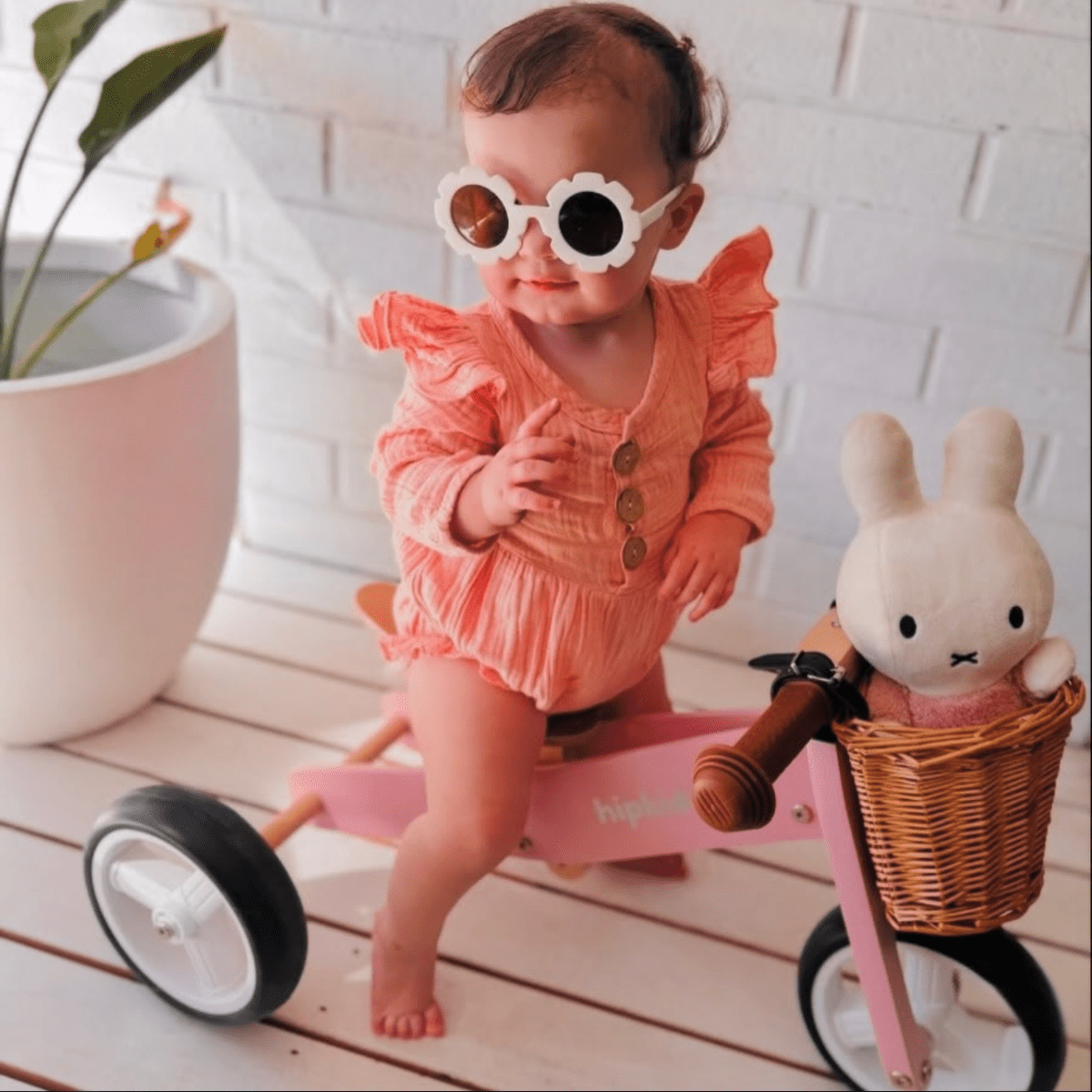 2 in 1 Toddler Mini-Trike/Balance Bike with Wicker Basket 3 2 in 1 Toddler Mini-Trike/Balance Bike with Wicker Basket