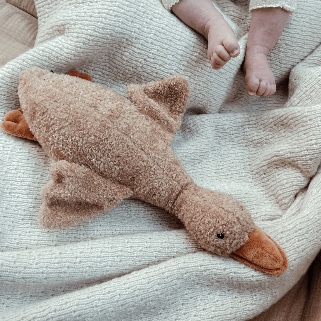 Flow Amsterdam Liva Goose Heartbeat Comforter - Brown