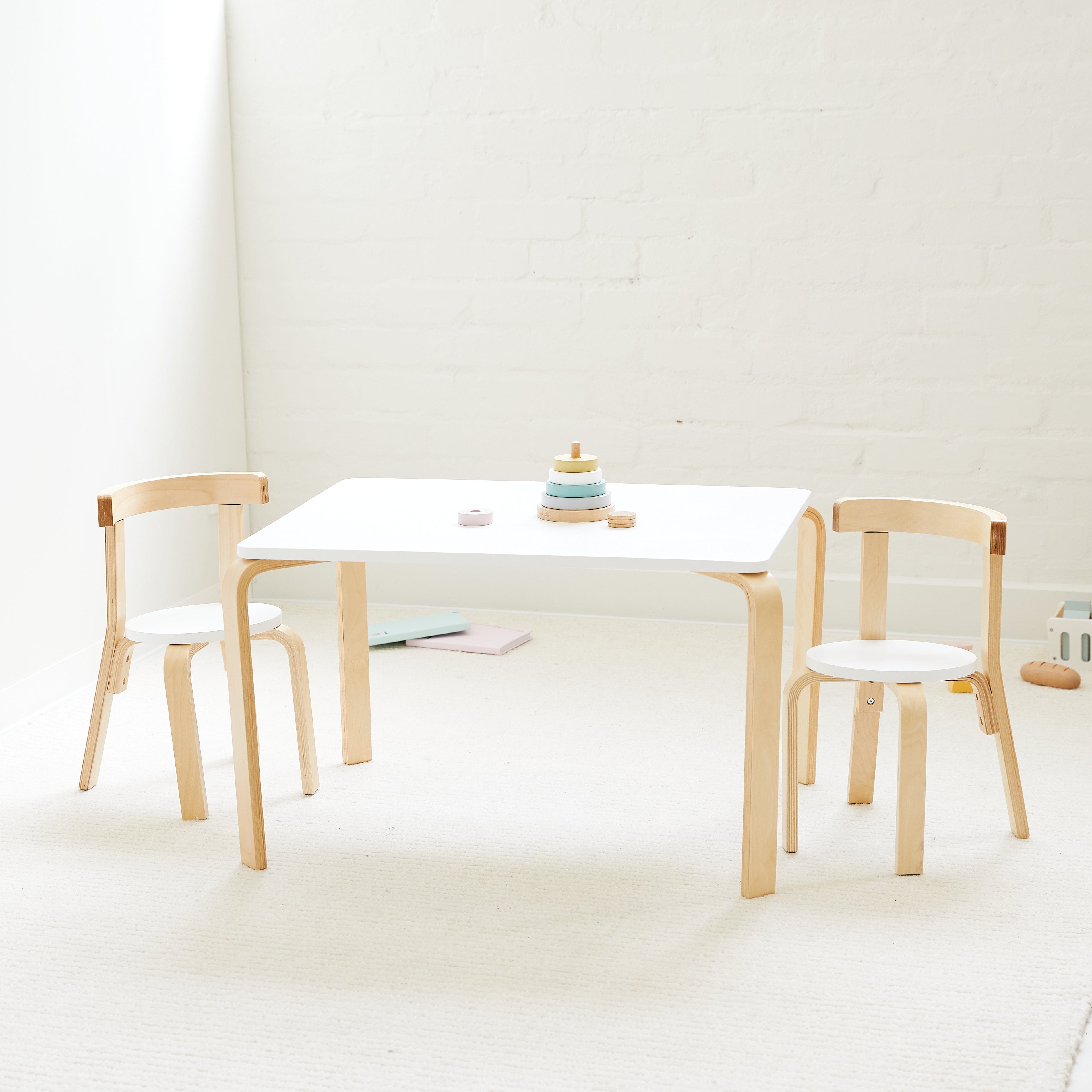 Jensen Table & 2 Chairs Set 1 Jensen Table & 2 Chairs Set