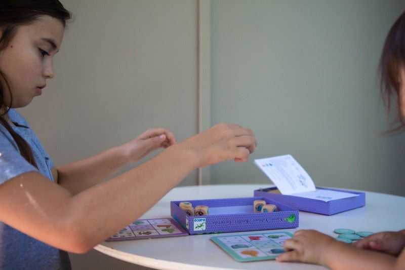 DJECO Yahtzee Junior Game 8 DJECO Yahtzee Junior Game