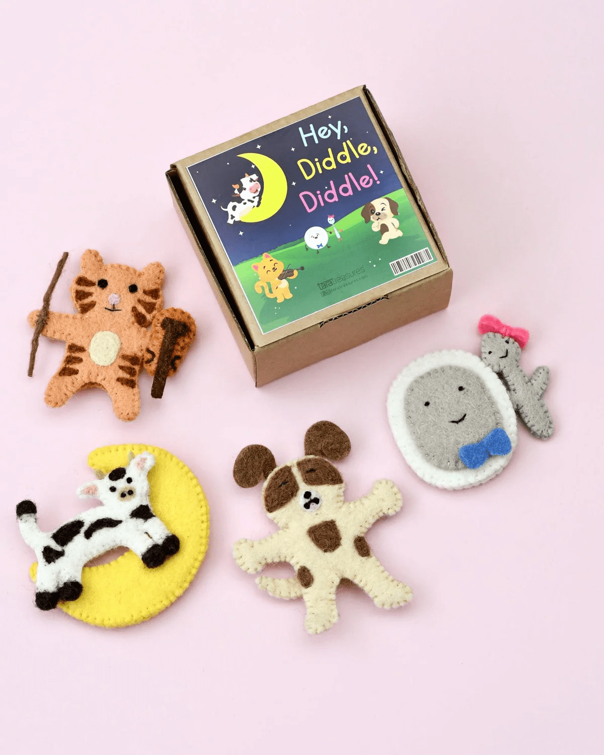 Tara Treasures Hey Diddle Diddle Finger Puppet Set 4 Tara Treasures Hey Diddle Diddle Finger Puppet Set