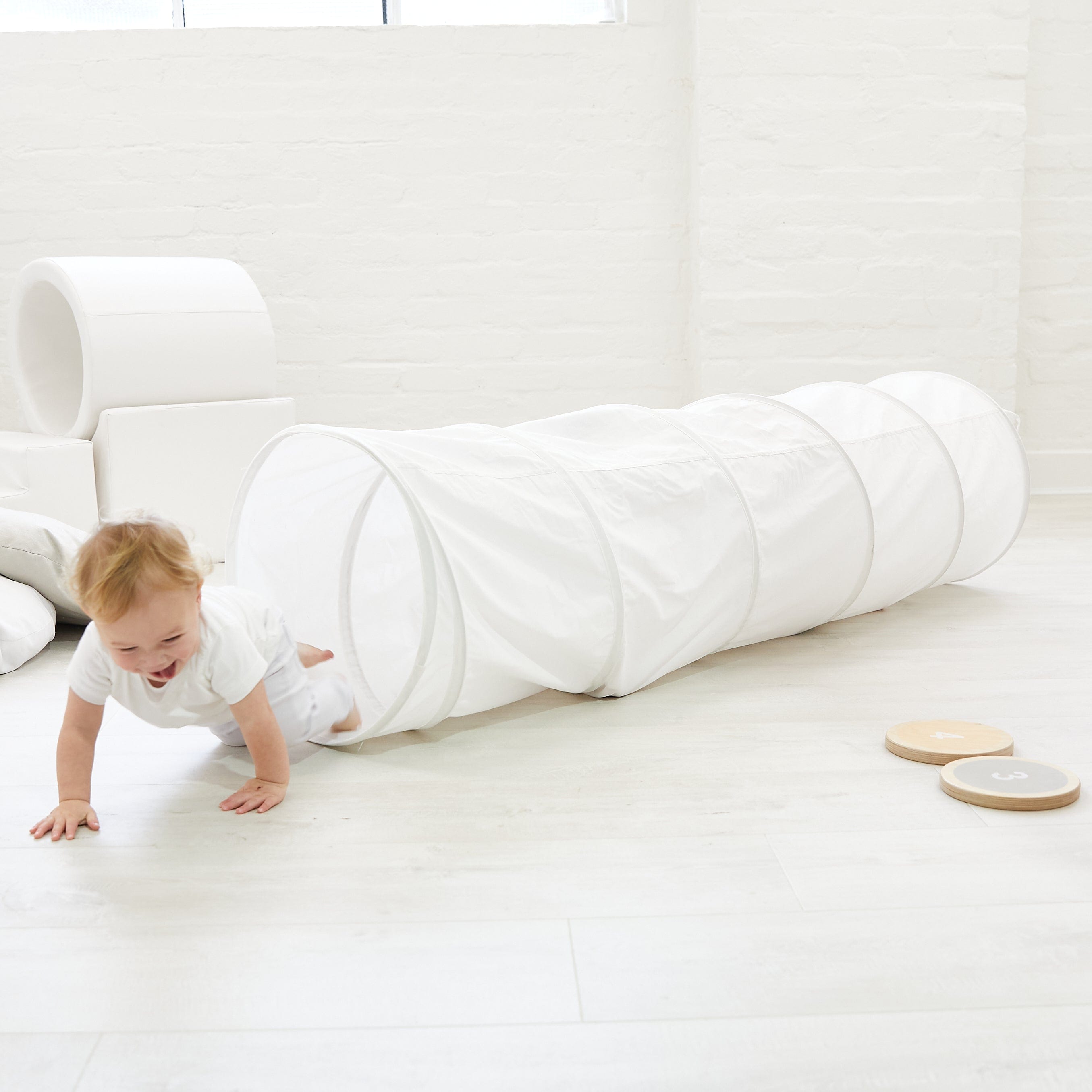Play Tunnel 4 Play Tunnel